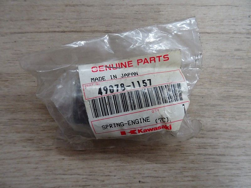 Ressort soupape d'échappement Kawasaki 1500 VN (49078-1157) 1996/1998