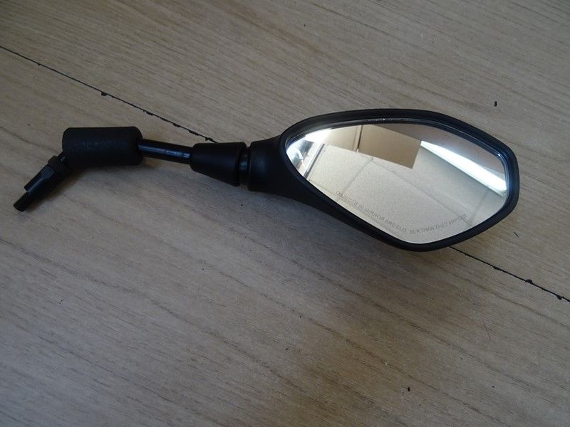 Rétroviseur droit Piaggio 50-125cc Typhoon 2010-2016 (CM180601)