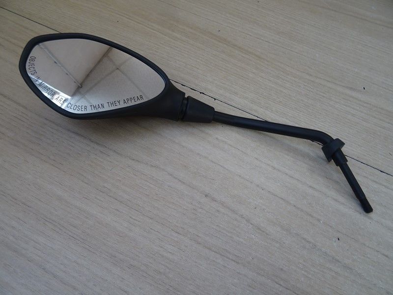 Rétroviseur gauche Piaggio MP3 toutes cylindrés 2011/2017 (CM175019)
