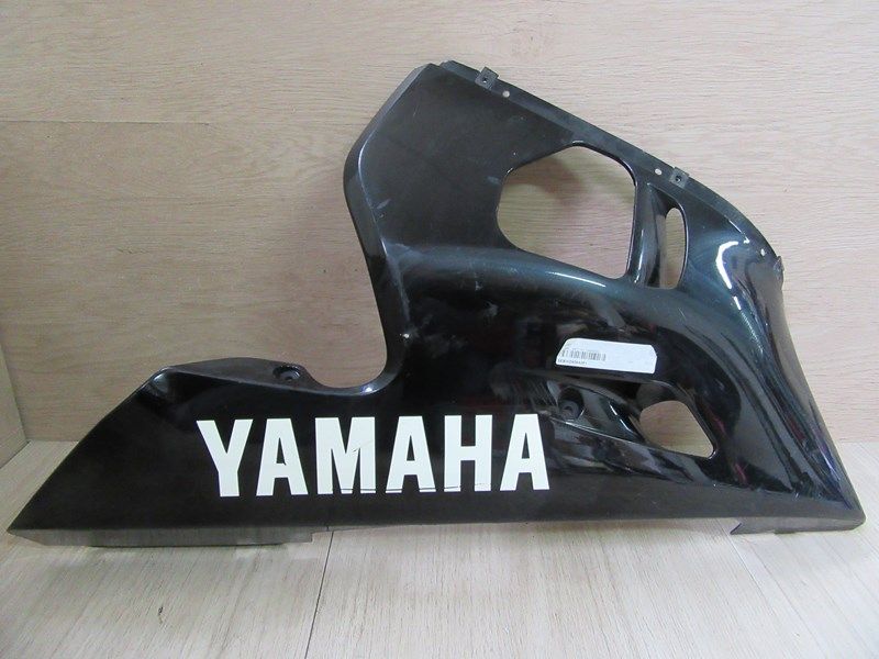 Sabot droit Yamaha 600 R6 1999-2002 (5EB)