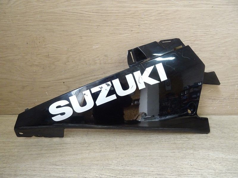 Sabot gauche Suzuki 1000 GSXR K7/K8 type CL111/CL211 2007/2008 (94481-21H00)