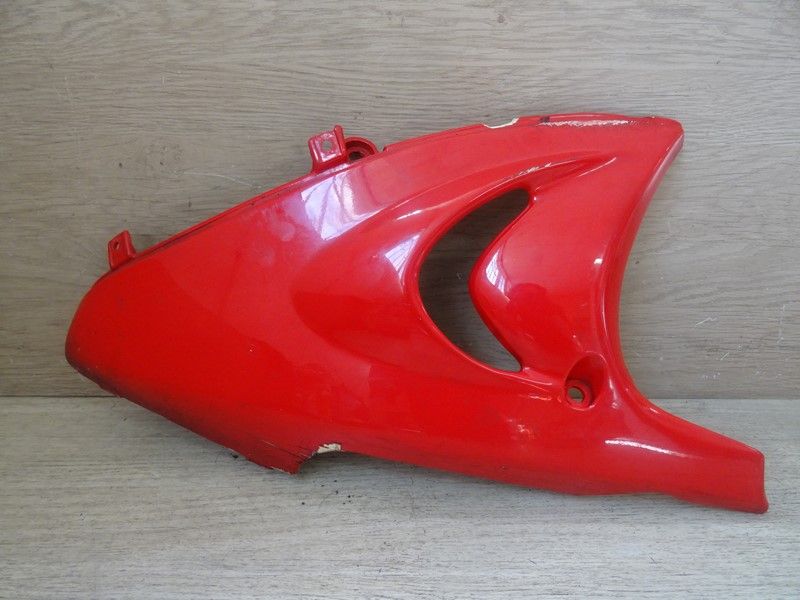 Sabot gauche Triumph 955i Sprint ST 1999/2004 