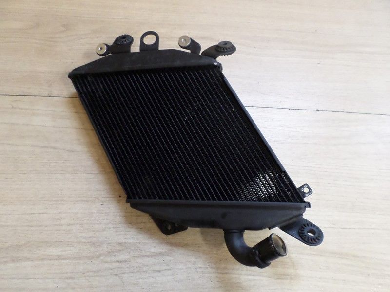Radiateur d'eau gauche DUCATI 1200 DIAVEL 2011/2014 type G100AA