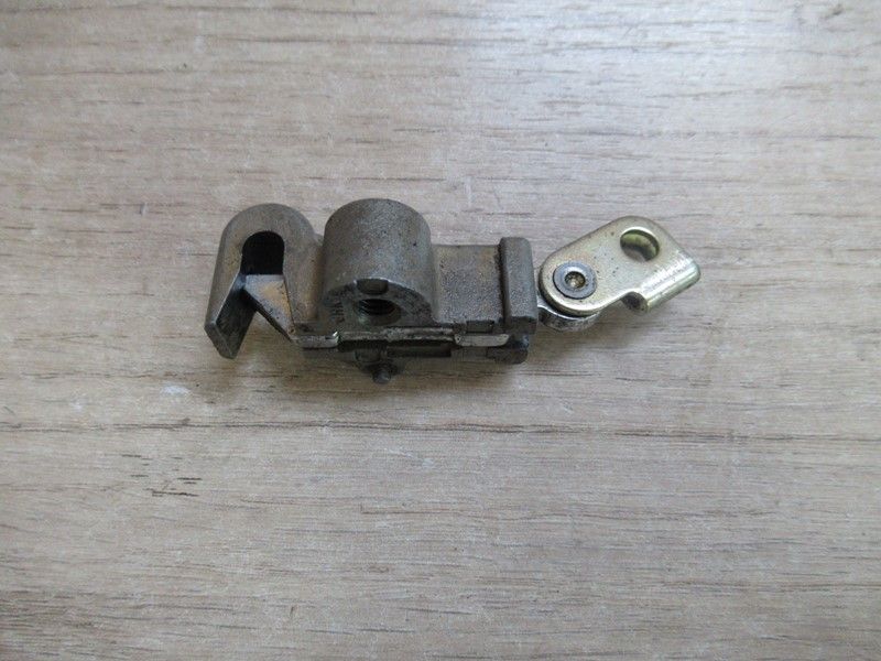 Verrouillage de selle HONDA GL 1500 F6C Valkyrie SC34 1997/2002