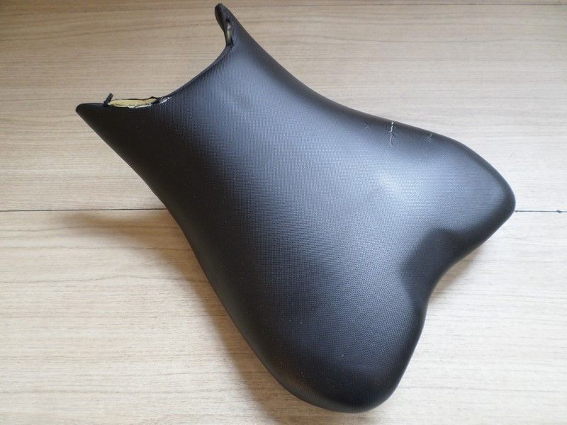 Selle pilote Suzuki 1300 GSXR EJ11A 2021/2024