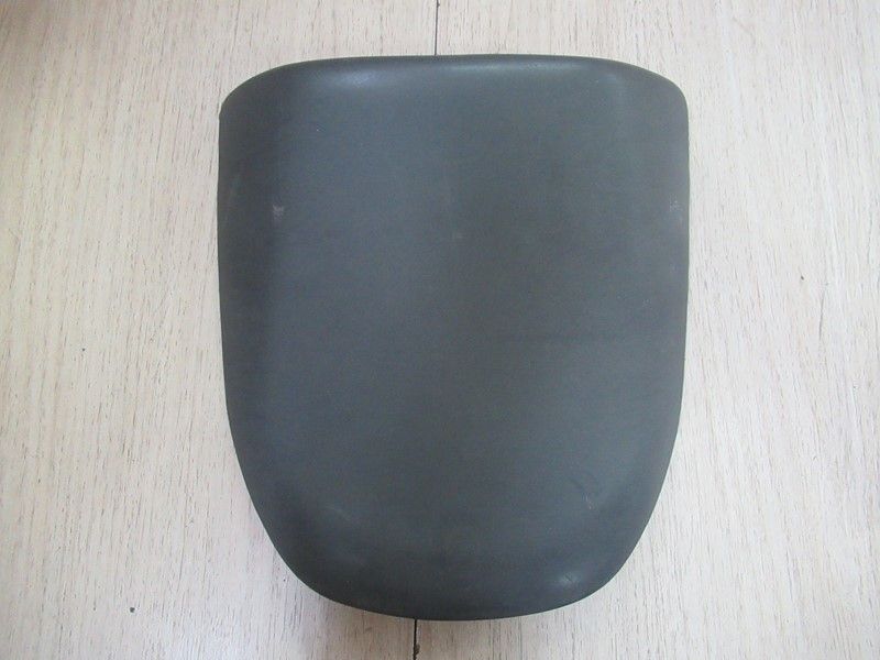 Selle passager Suzuki 400 Bandit 1991-1993 (45300-10D00)