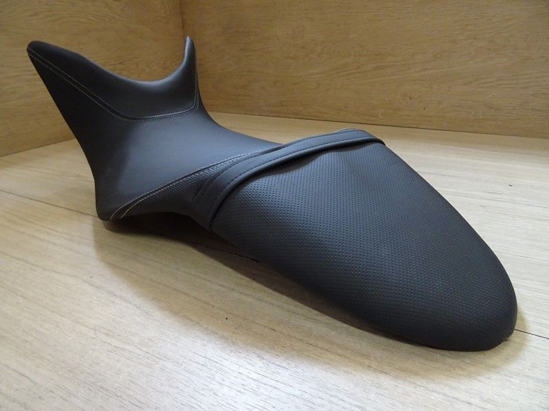 Selle biplace Triumph 1050 Speed Triple 2012/2015 (T2304444)