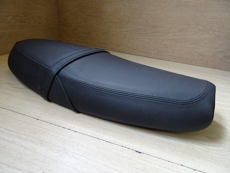Selle biplace Triumph Bonneville T100 Black 2017/2020 (T2305767)