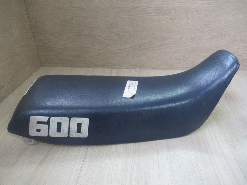 Selle Kawasaki KLR 600 (KL600A) 1984-1986