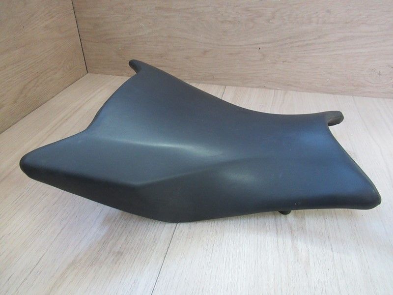 Selle pilote BMW S1000 RR 2010-2014 (4663 7 715 928 02)