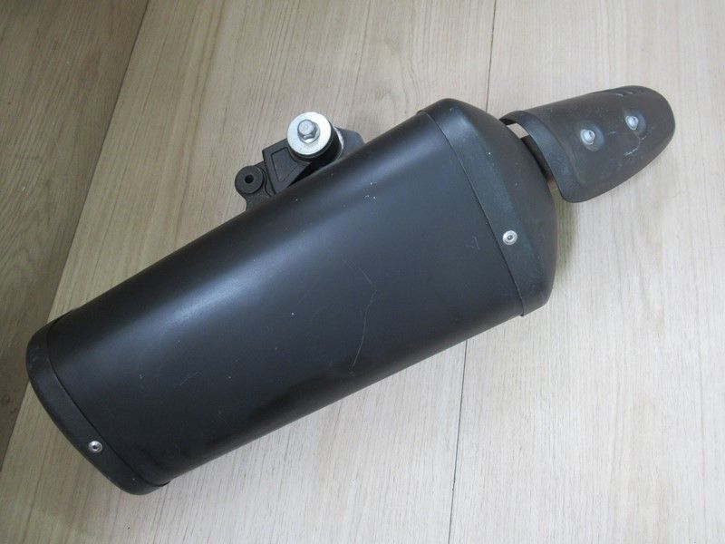 Silencieux d'origine Yamaha FZ8 2011-2015 (39P)