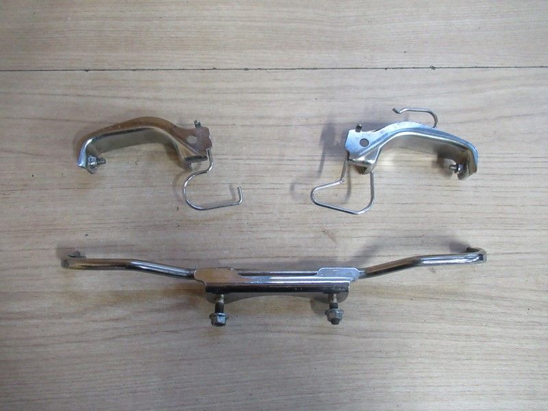 Jeu de supports de pare brise HONDA GL 1500 F6C Valkyrie SC34 1997/2002