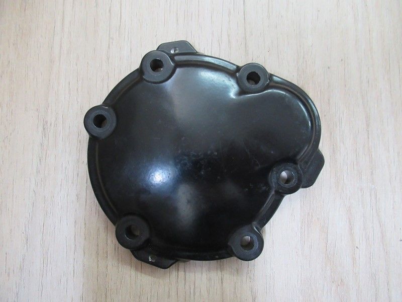 Petit carter moteur droit Triumph 955 Daytona 2002-2004 (T1261202)