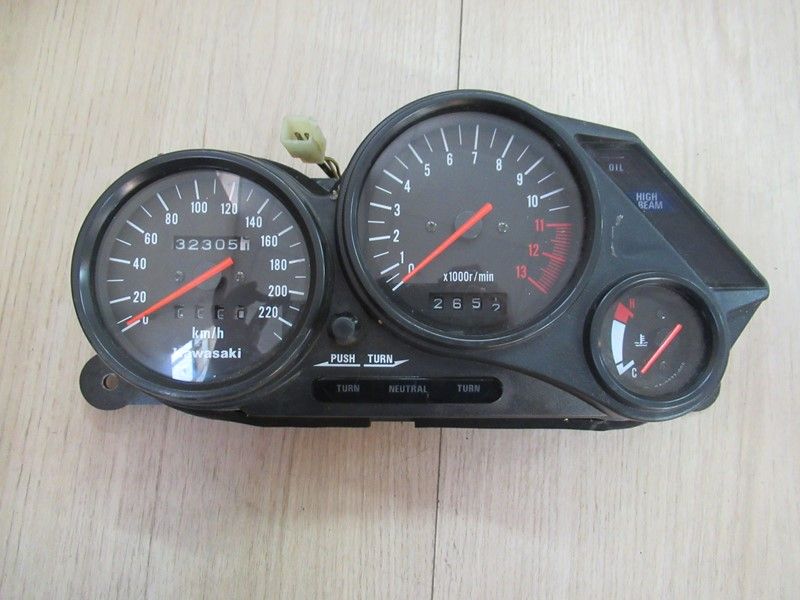 Tableau de bord Kawasaki 500 GPZ 1998-2000 (32 305 km)