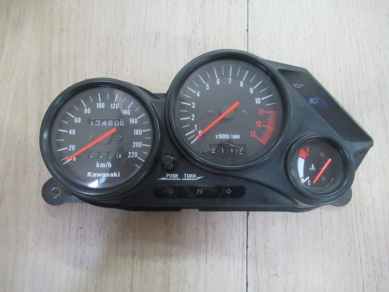 Tableau de bord Kawasaki 500 GPZ S 1999-2001 (17 460 km)