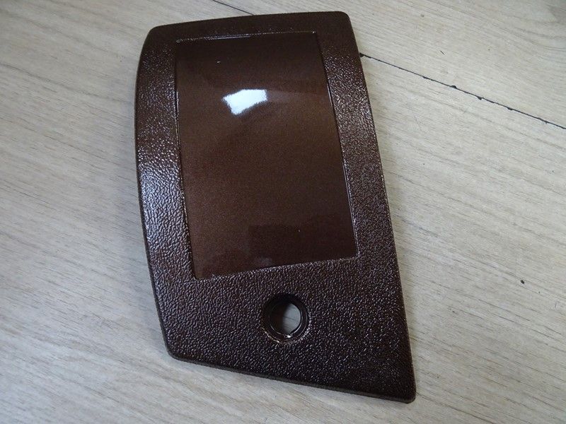 Couvercle de boite a gant gauche Quad TGB 550 2013 (512421BB)