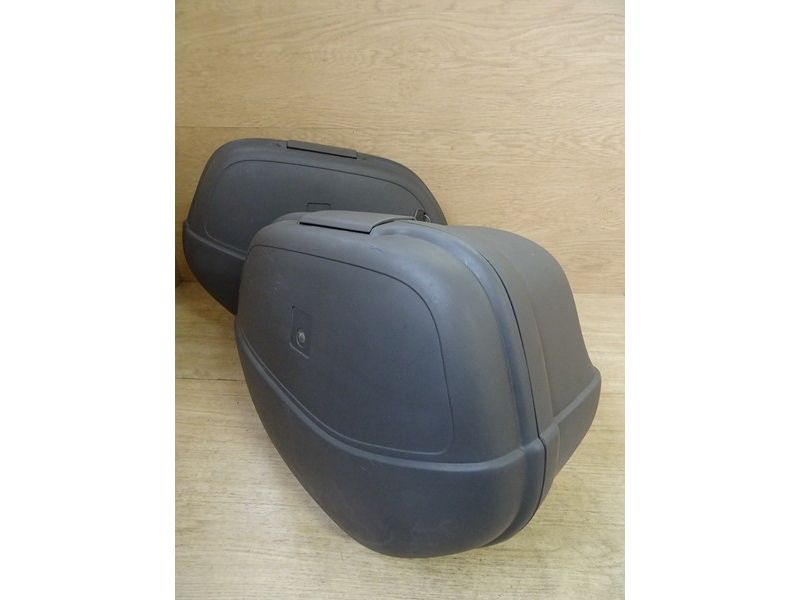 Paire de valises Honda XLV 1000 Varadéro type SD01 1999/2002